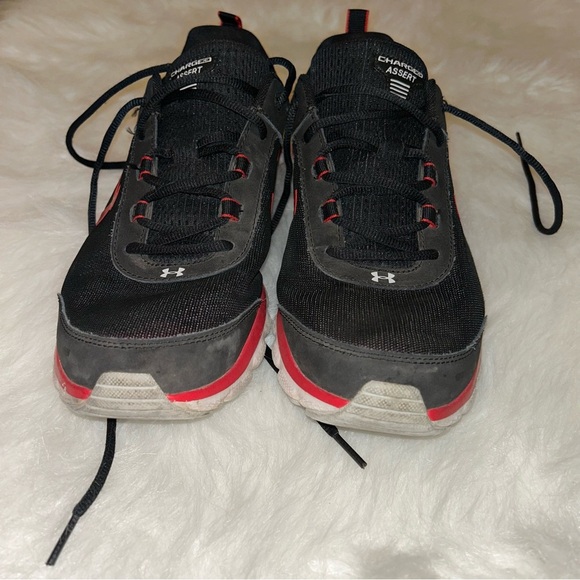 Men’s Under Armour | Charged Assert | Size 11.5 - Picture 5 of 5